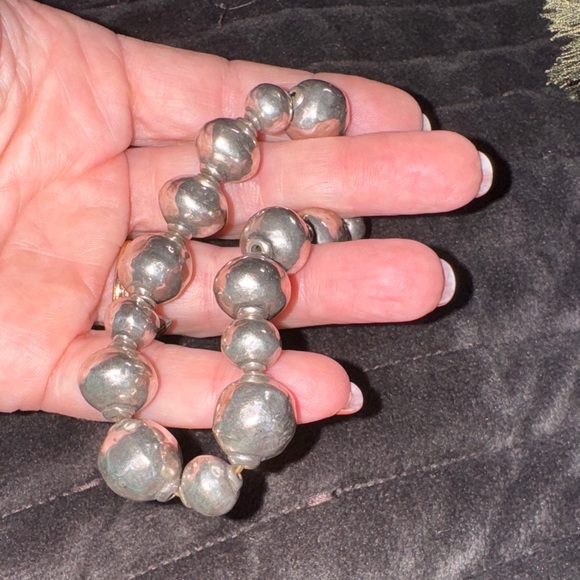Silpada Atmospheric Oxidized Sterlng Silver Stretch Ball Bead Bracelet B1998 - Picture 8 of 15